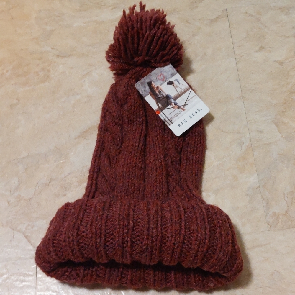 Rae  Dunn hat bnwt